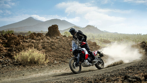 YAMAHA TÉNÉRÉ 700 WORLD RAID (2026)