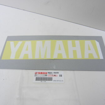 Yamaha YZF R1 &quot;Yamaha&quot; Sticker onderkuip rechts