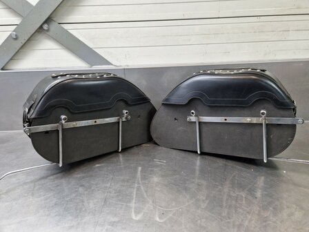 Zijtassen set met dragers Yamaha XVS1100 Dragstar