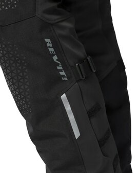REVIT Motorbroek Defender 4 GTX