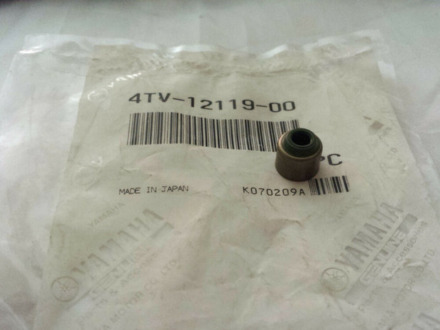 Yamaha SEAL, VALVE STEM 4TV-12119-00-00