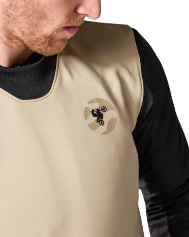 REVIT Motor Sweater Trazada
