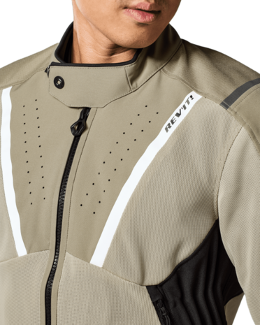 REVIT Motorjas Airwave 4