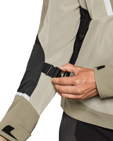 REVIT Motorjas Airwave 4