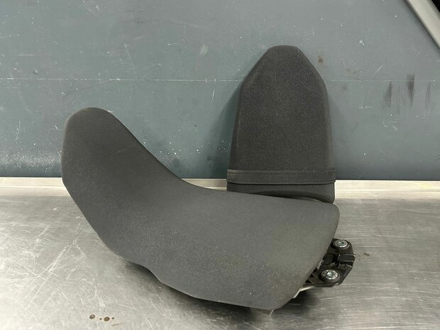 Zadel set Yamaha Tenere 700 origineel