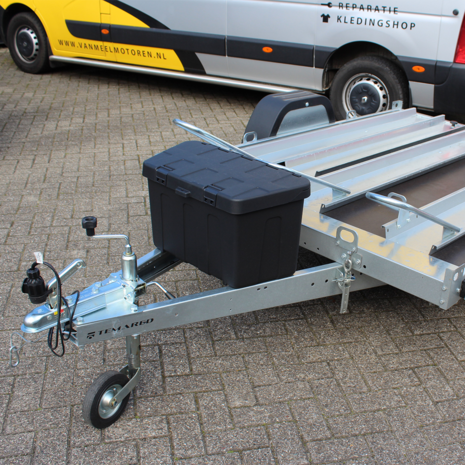 Motor aanhanger huren