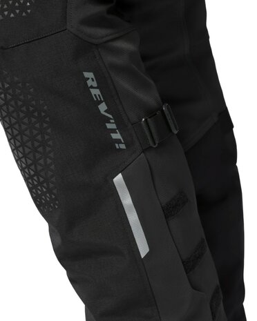 REVIT Motorbroek Defender 4 GTX
