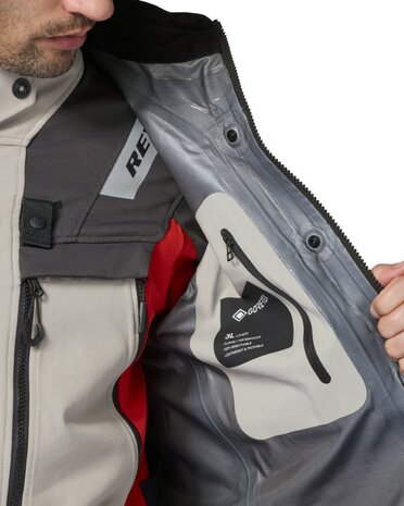 REVIT Motorjas Defender 4 GTX