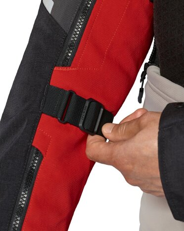 REVIT Motorjas Defender 4 GTX
