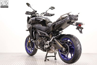 YAMAHA TRACER 900 Zwart