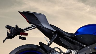 YAMAHA YZF-R6 Icon Blue