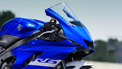 YAMAHA YZF-R6 Icon Blue