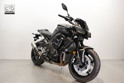 YAMAHA MT-10 Tech Black