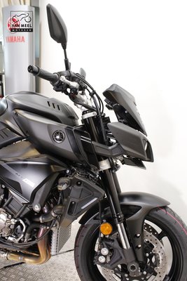 YAMAHA MT-10 Tech Black
