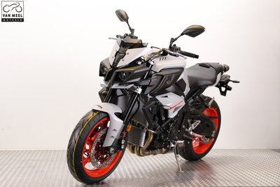 YAMAHA MT-10 Ice Fluo