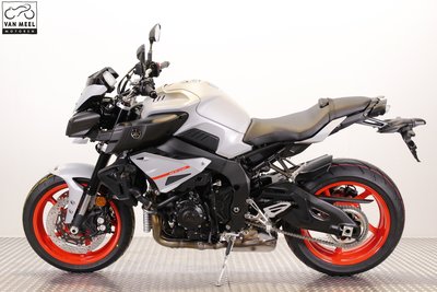 YAMAHA MT-10 Ice Fluo