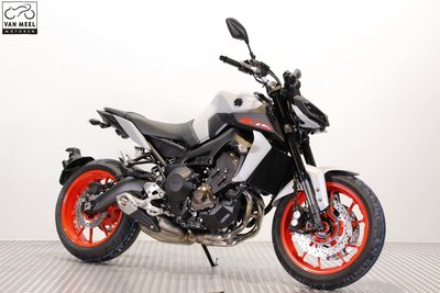 YAMAHA MT-09 Ice Fluo