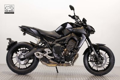 YAMAHA MT-09 Tech Black