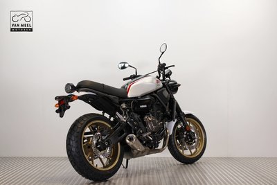 YAMAHA XSR700 XTRIBUTE Tech Black
