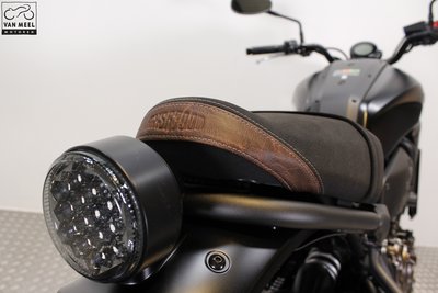 YAMAHA XSR700 Tech Black