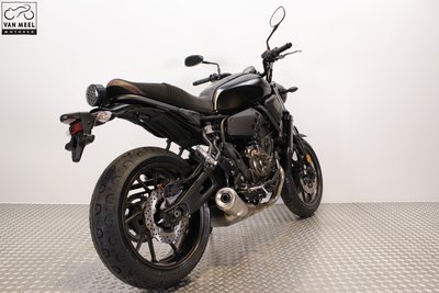YAMAHA XSR700 Tech Black