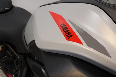 YAMAHA MT-07 Ice Fluo
