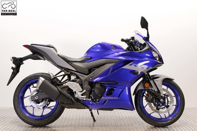 YAMAHA YZF-R3 Icon Blue