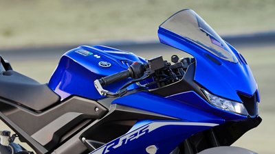 YAMAHA YZF-R125 Icon Blue