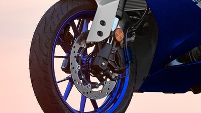 YAMAHA YZF-R125 Icon Blue