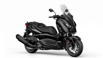 YAMAHA XMAX 400 Tech MAX Power Black