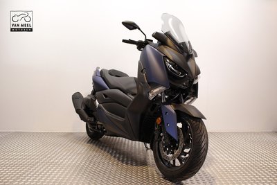 YAMAHA XMAX 400 Phantom Blue