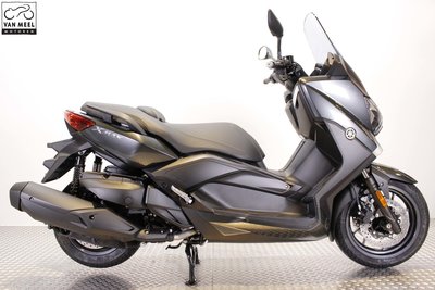 YAMAHA XMAX 400 Sonic Grey