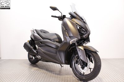 YAMAHA XMAX 300 Sonic Grey