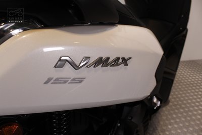 YAMAHA NMAX 155 Milky White