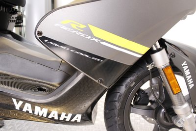 YAMAHA AEROX 4 Matt Grey