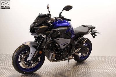 YAMAHA MT-10 Icon Blue