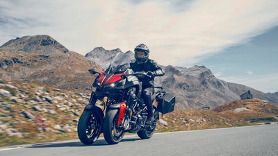 YAMAHA NIKEN GT Tech Black