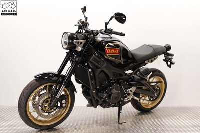 YAMAHA XSR900 80 Black