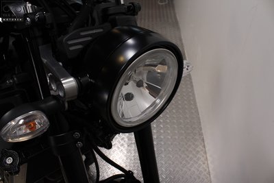 YAMAHA XSR900 80 Black