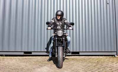 YAMAHA XSR900 80 Black