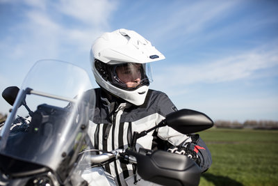 SHOEI HORNET ADV WHITE