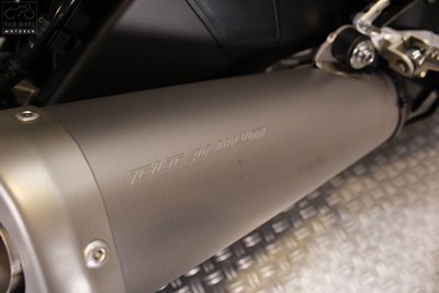 YAMAHA YZF-R6 Midnight Black