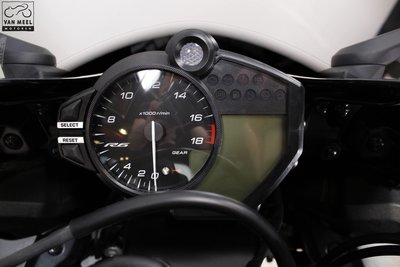 YAMAHA YZF-R6 Midnight Black