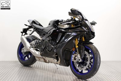 YAMAHA YZF-R1M Icon Performance
