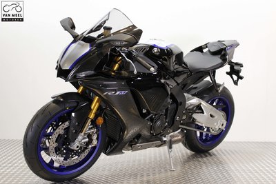 YAMAHA YZF-R1M Icon Performance