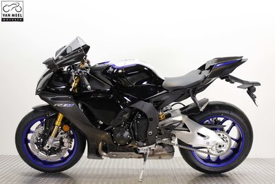 YAMAHA YZF-R1M Icon Performance