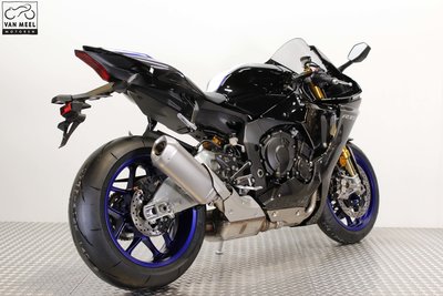 YAMAHA YZF-R1M Icon Performance