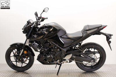 YAMAHA MT-03 Midnight Black
