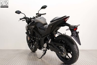 YAMAHA MT-03 Midnight Black