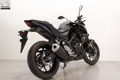 YAMAHA MT-03 Midnight Black